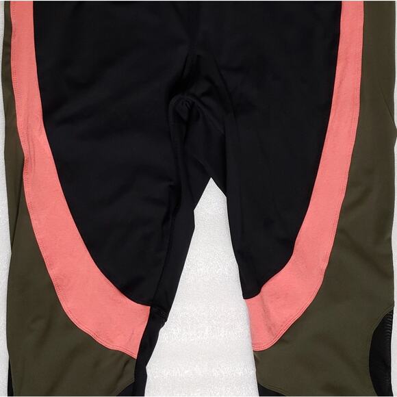 Lane Bryant Crop Color Block Leggings Plus 18 20 - Picture 7 of 7